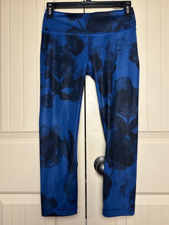 lululemon athletica Pants - Lululemon Womens Size 4 Jumbo Inky Floral Black Inkwell Wonder Under Crop II